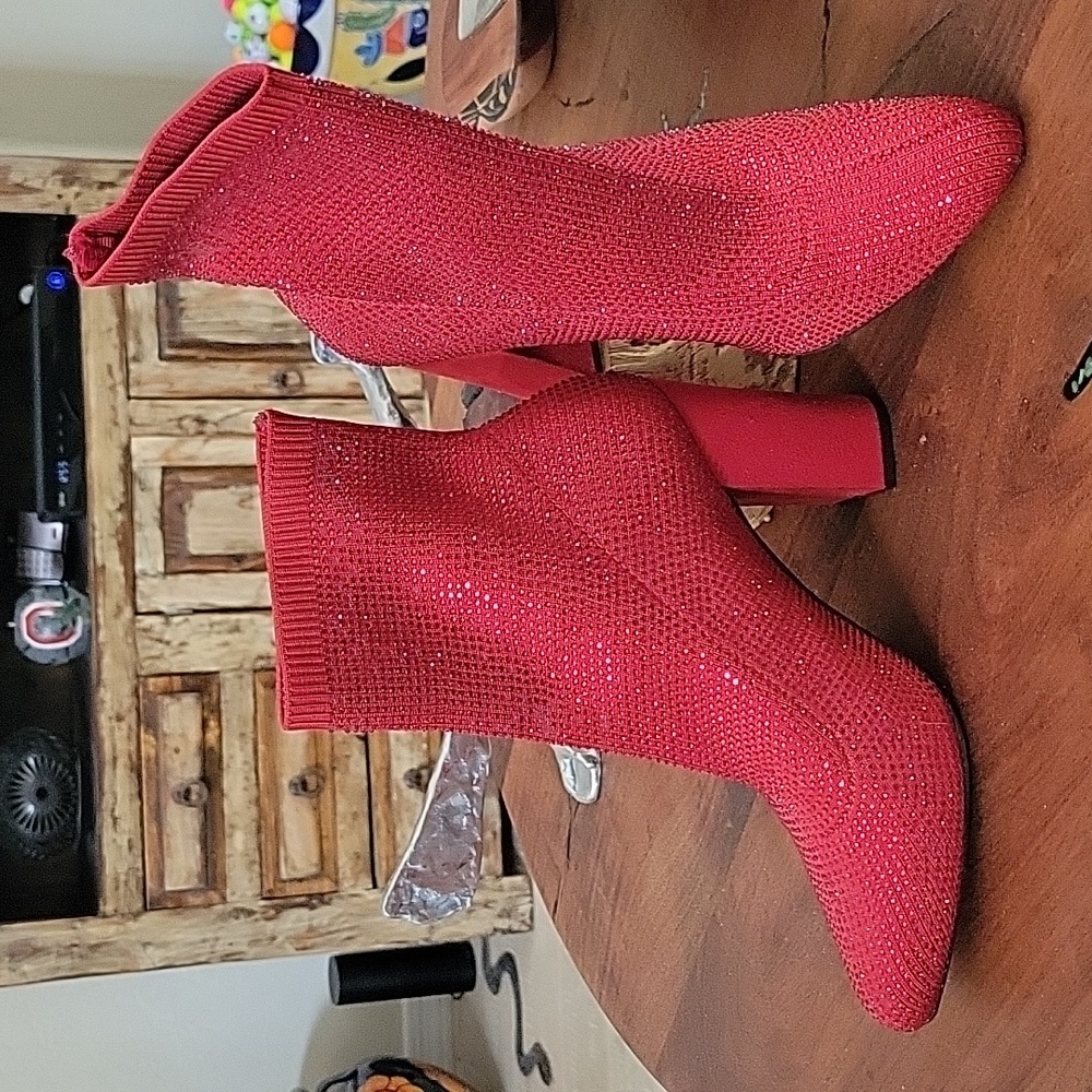 Wild Pair Baybe Red Rhinstone Bling Sock/Slip-on, Block Heel Booties 8 M